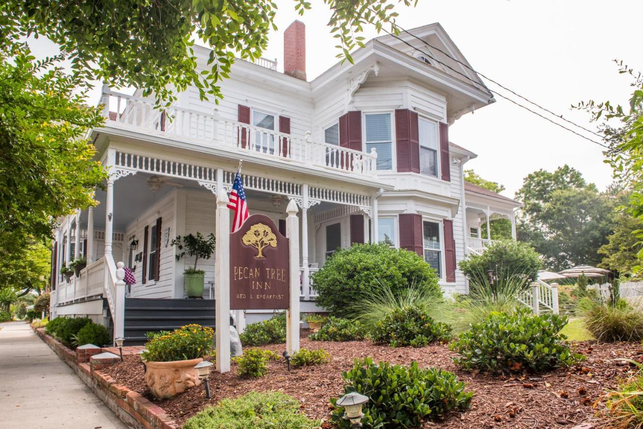 Pecan Tree Inn Beaufort Exterior photo